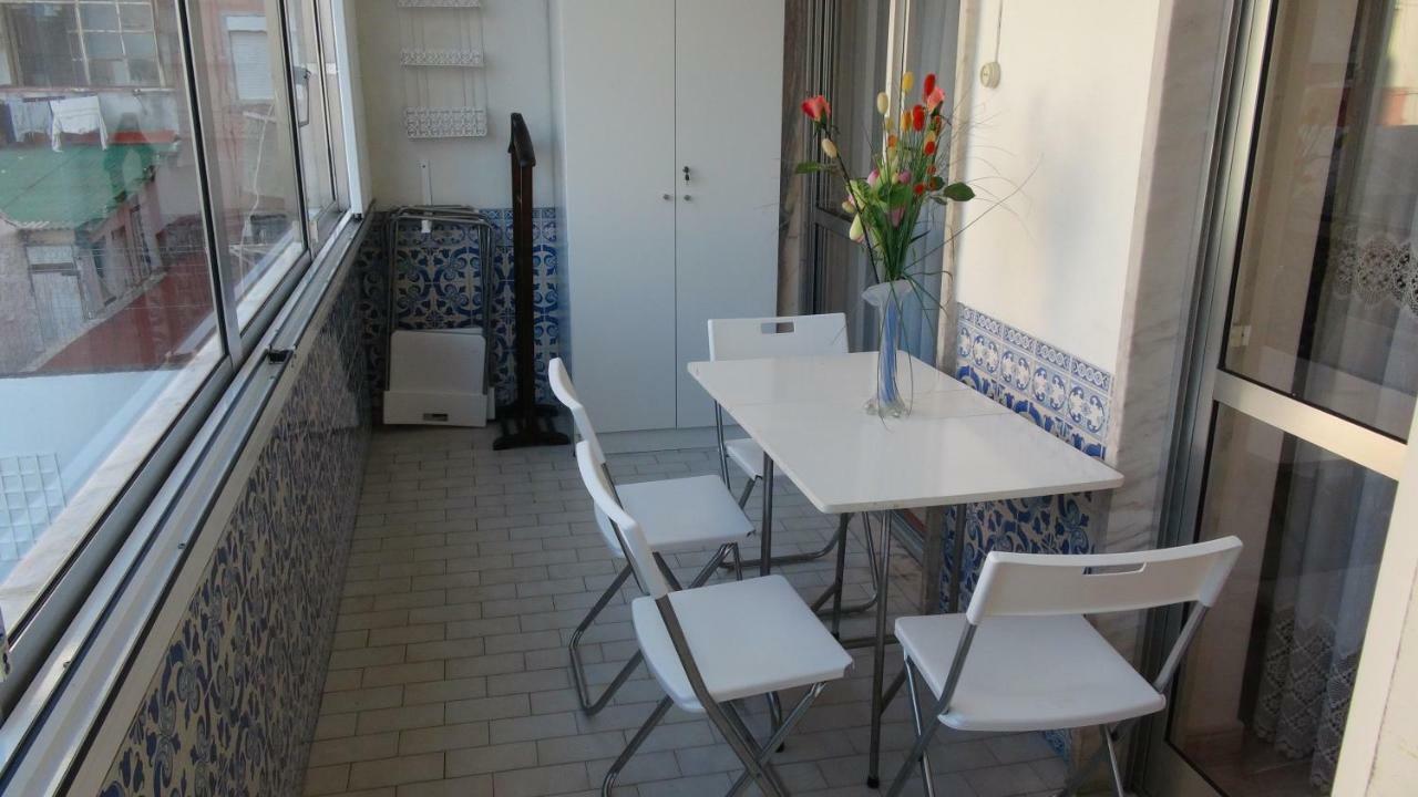 Casa Moura Hotel Lisbon Bagian luar foto